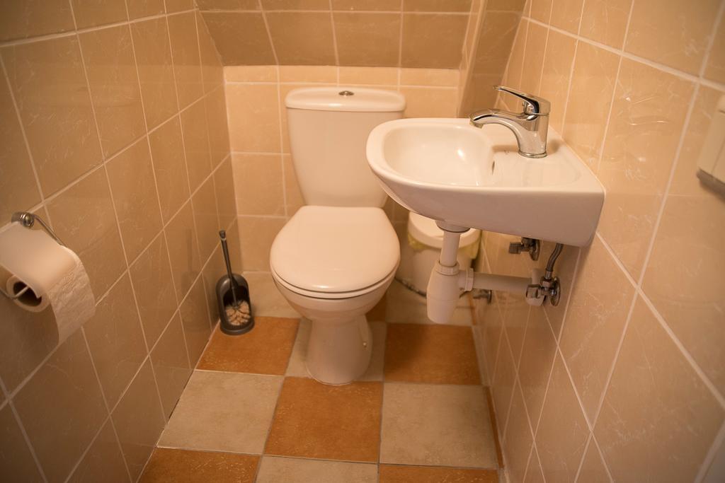 Отель Fox House Pelci Экстерьер фото